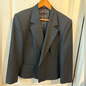 Black, Pure Wool Women’s Blazer. Like new condition. True Classic Garment!